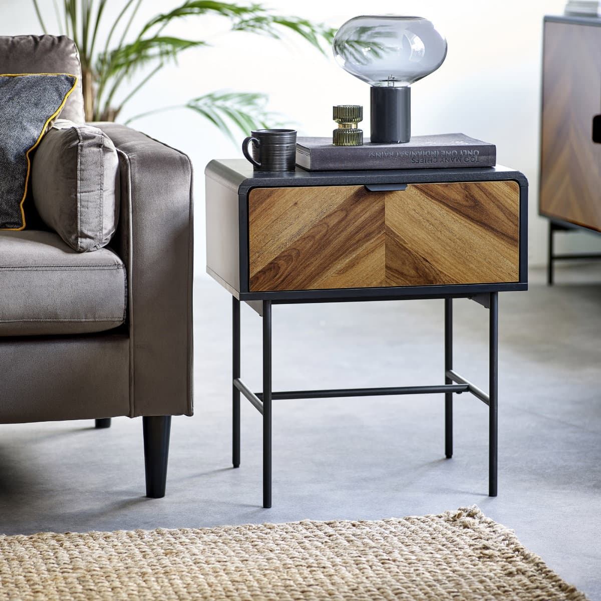Alvin Lamp Table