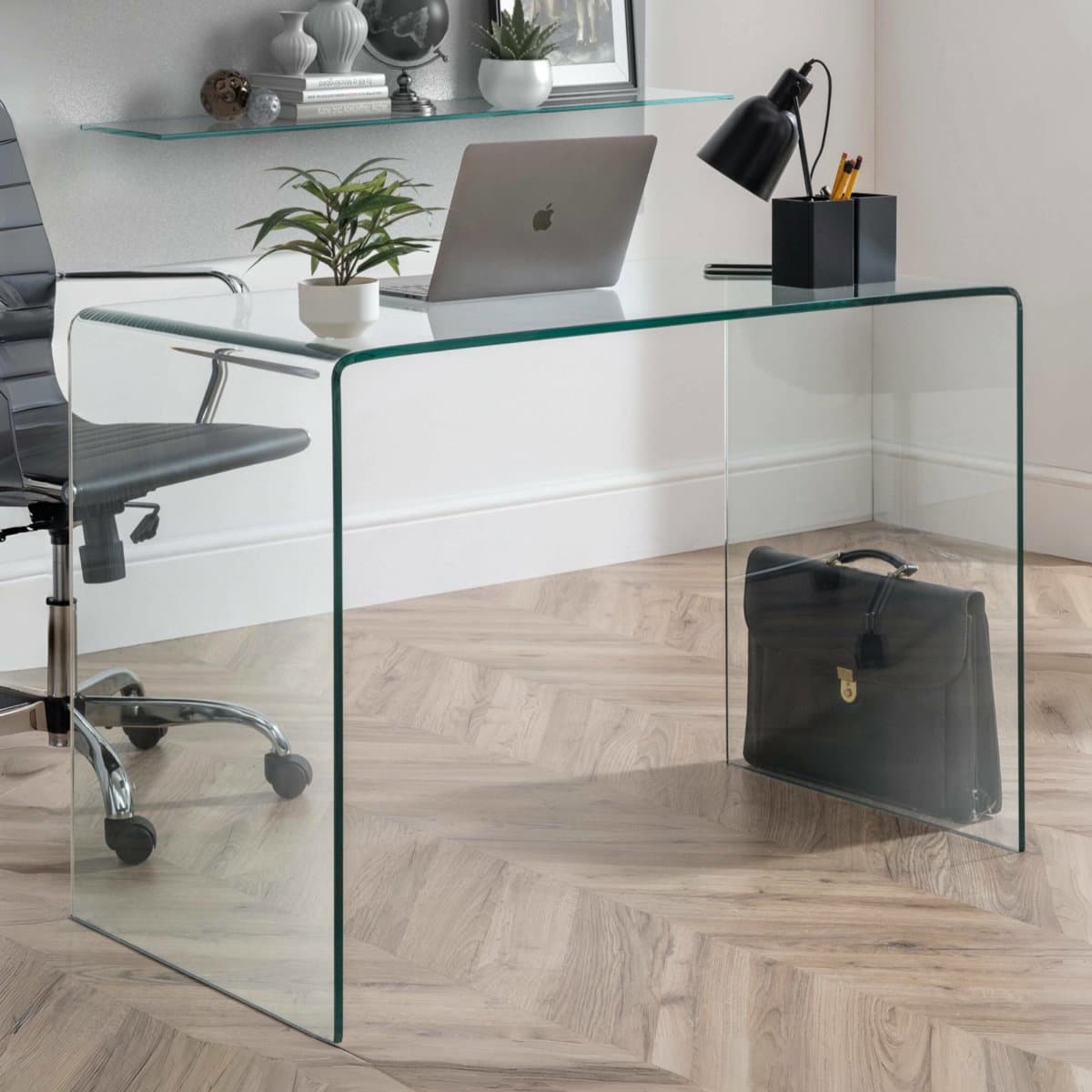 Amalfi Desk