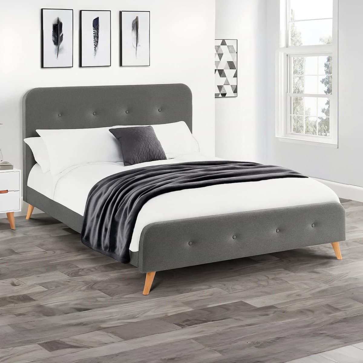 Astrid Curved Retro Buttoned Bed