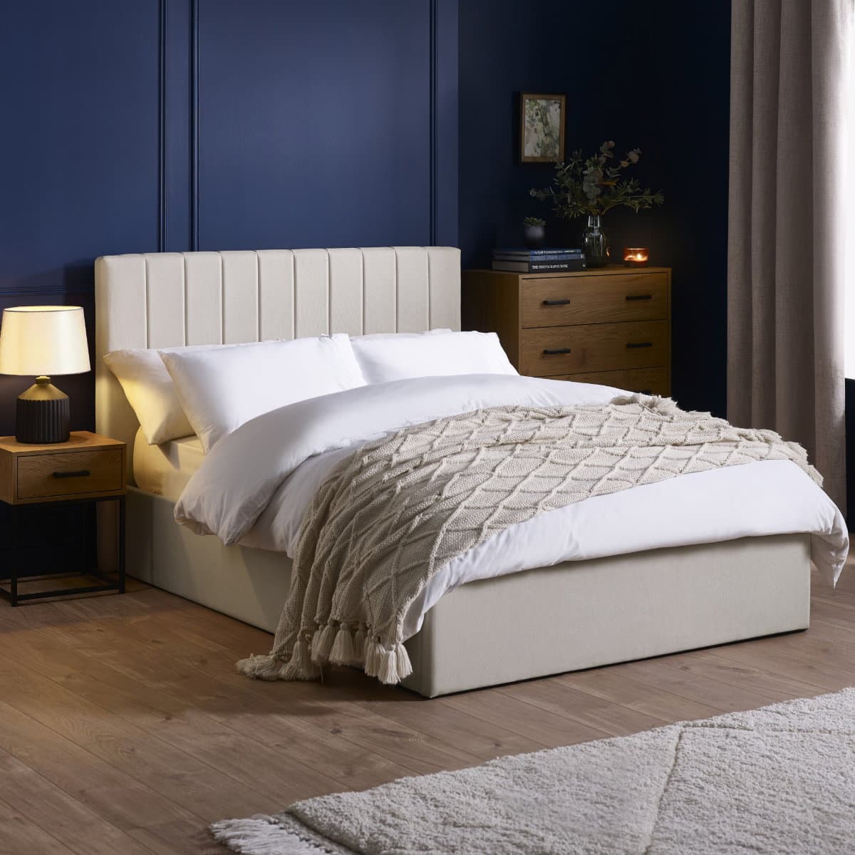 Aylen Ottoman Storage Bed