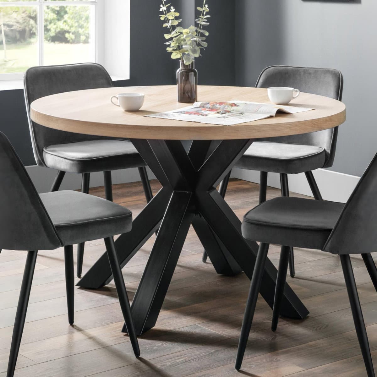 Berwick Round Table