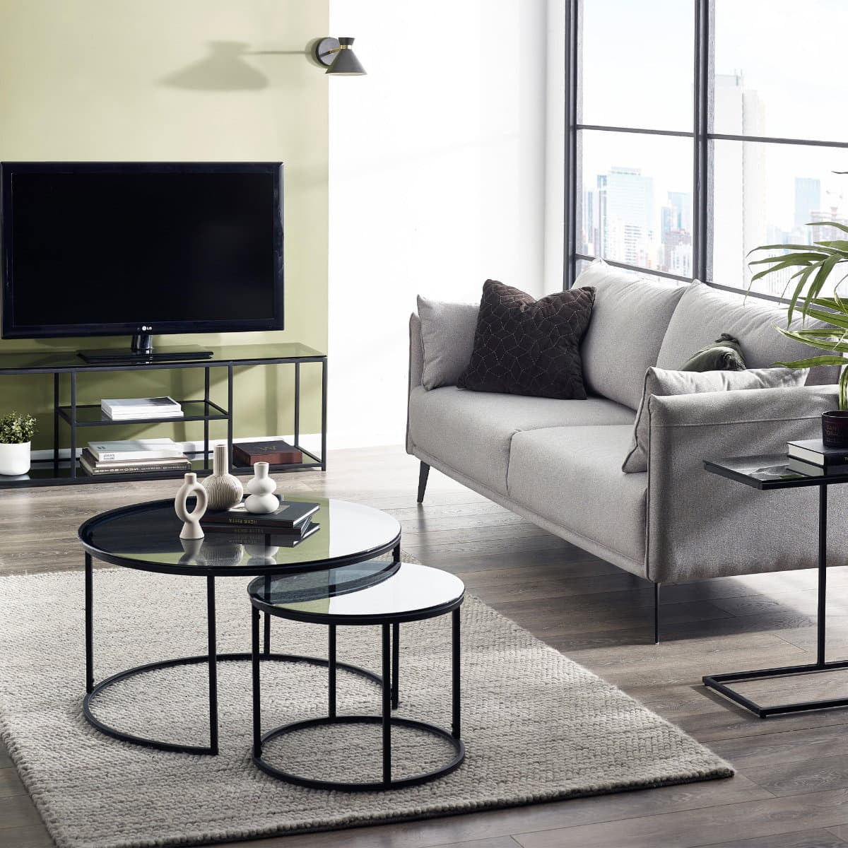 Chicago Round Nesting Coffee Tables - Smoked Glass
