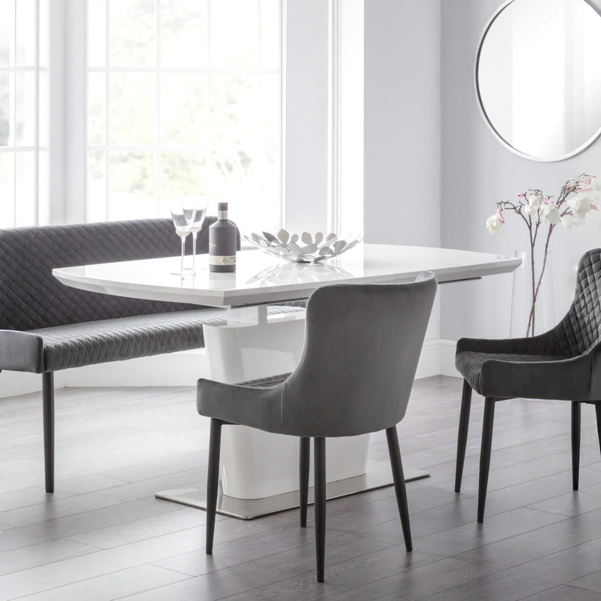 Como High Gloss Extending Table