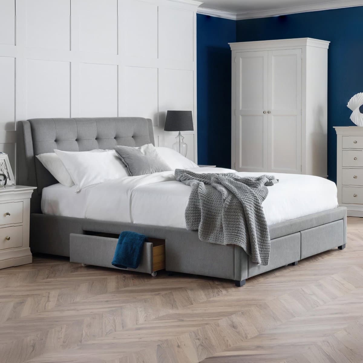 Fullerton 4 Drawer Bed